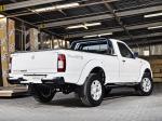 Nissan NP300 Hardbody Silver Single Cab 2013 года